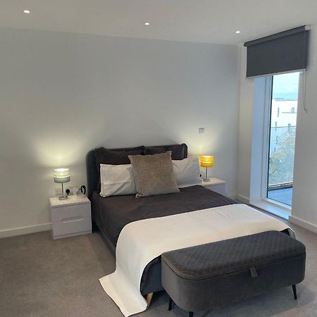 Malixa Uk Lejlighed Croydon Eksteriør billede
